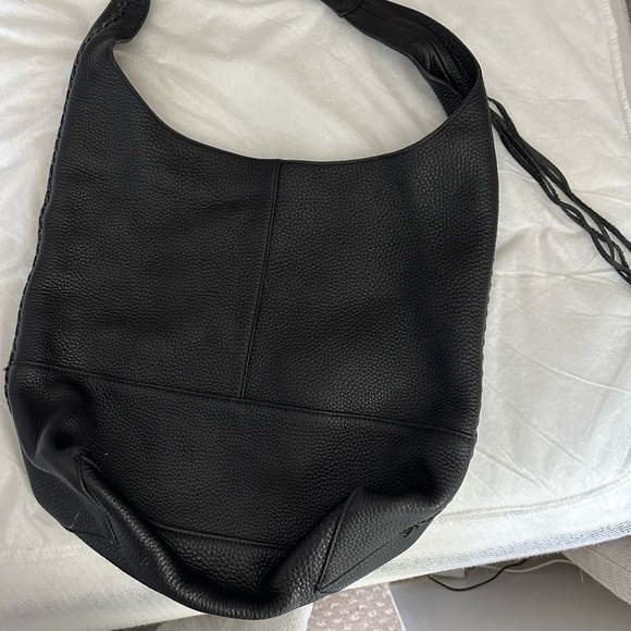 REBECCA MINKOFF BLACK LEATHER PURSE - Picture 2 of 4